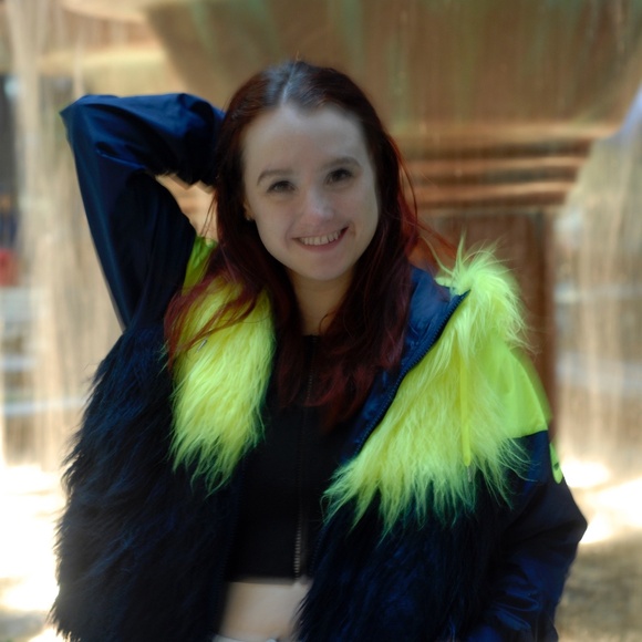 NIKE NikeLab X Sacai Plush Women's Windrunner Jacket. Size S. - Picture 8 of 8